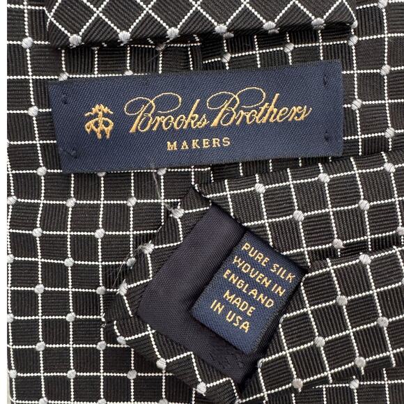 Brooks Brothers 100% silk twill window pane geometric square tie 4” w - Picture 4 of 5